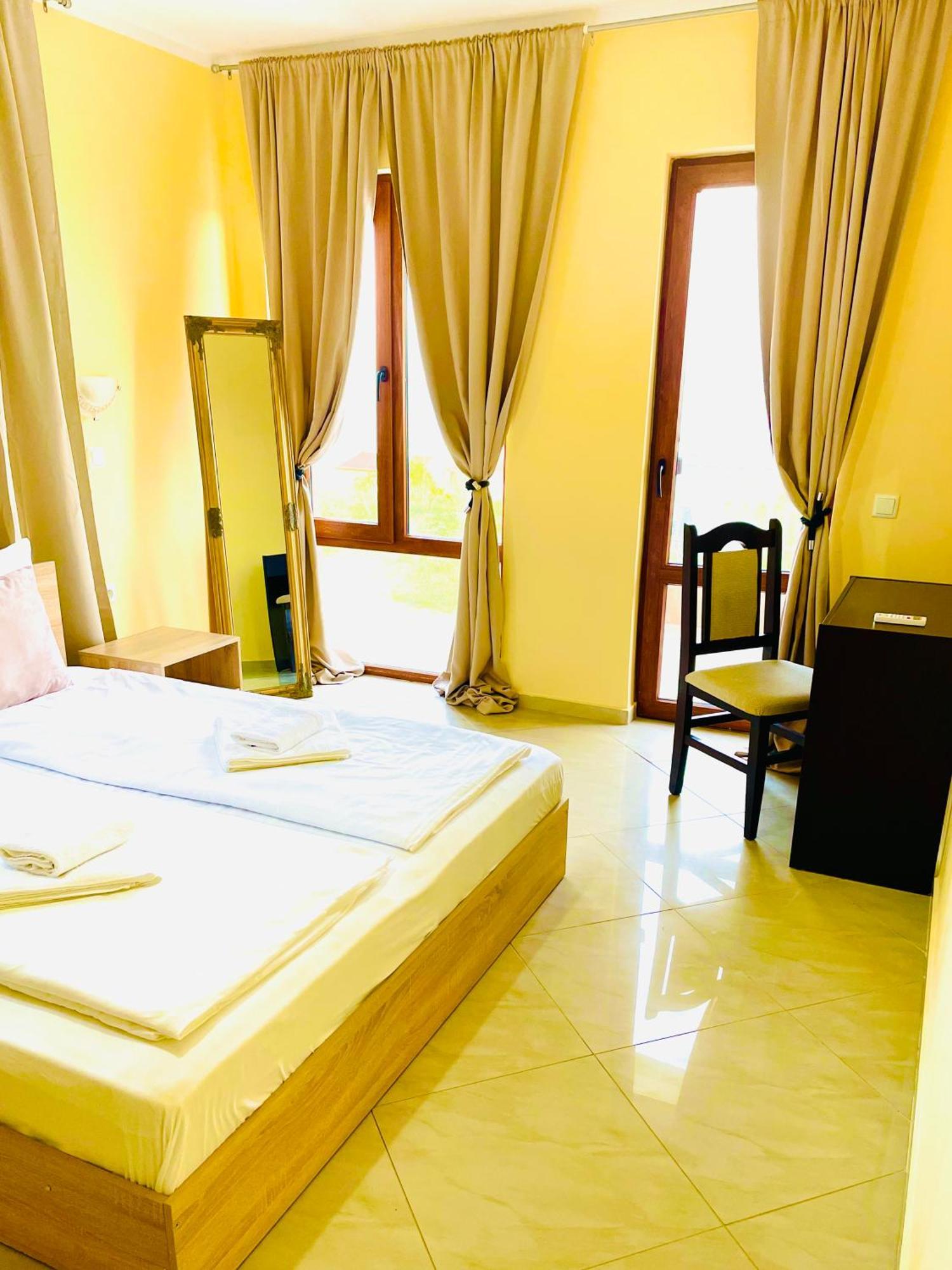 Stefaniya Apartments Созополь Экстерьер фото